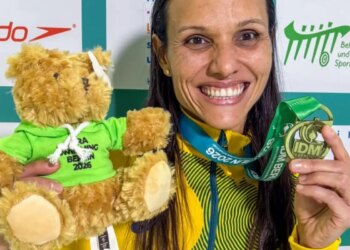 Carol Santiago é ouro, o 37º pódio do país no Internacional de Berlim