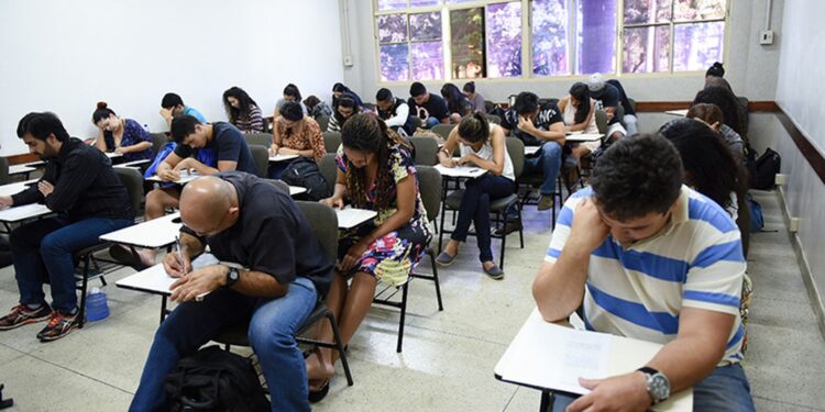 Encceja 2026: prazo de inscrição termina sexta-feira (15)