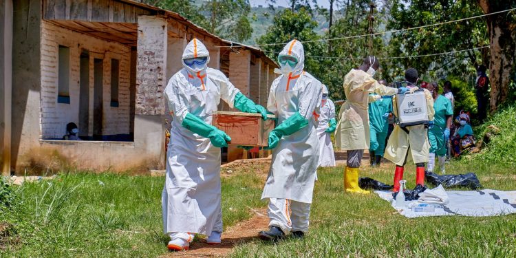OMS e CDC África lançam plano de resposta ao surto de ebola na região